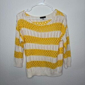 Willi Smith Yellow and Cream Open-Knit Striped Sweater